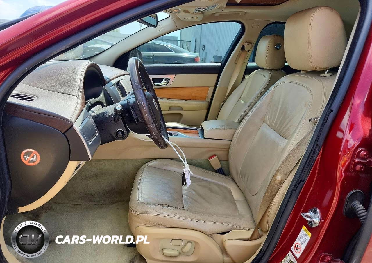 2010 Jaguar Xf Luxury VIN:SAJWA0FA5AHR57722 - 7
