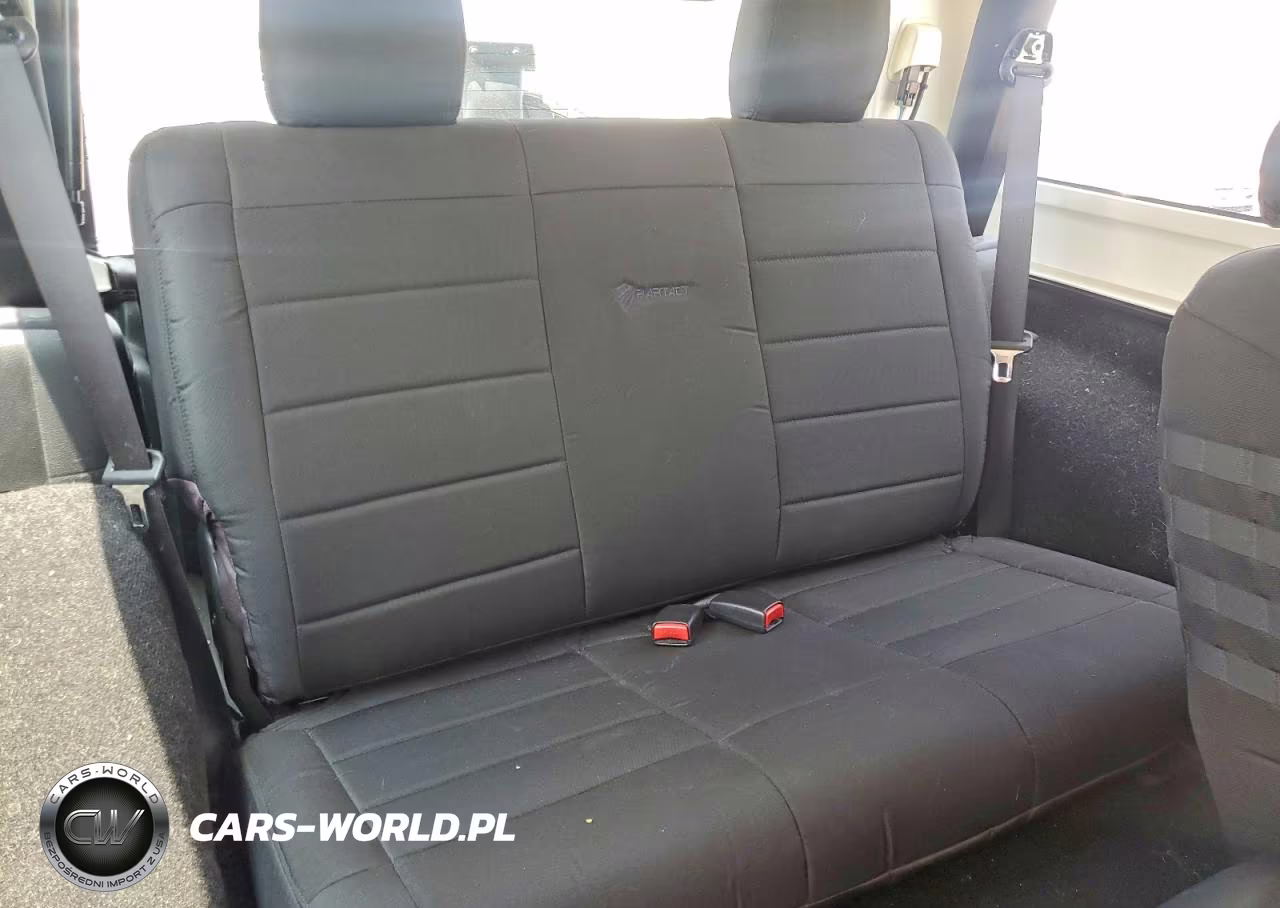 2018 Jeep Wrangler Sport VIN:1C4AJWAG6JL847718 - 10