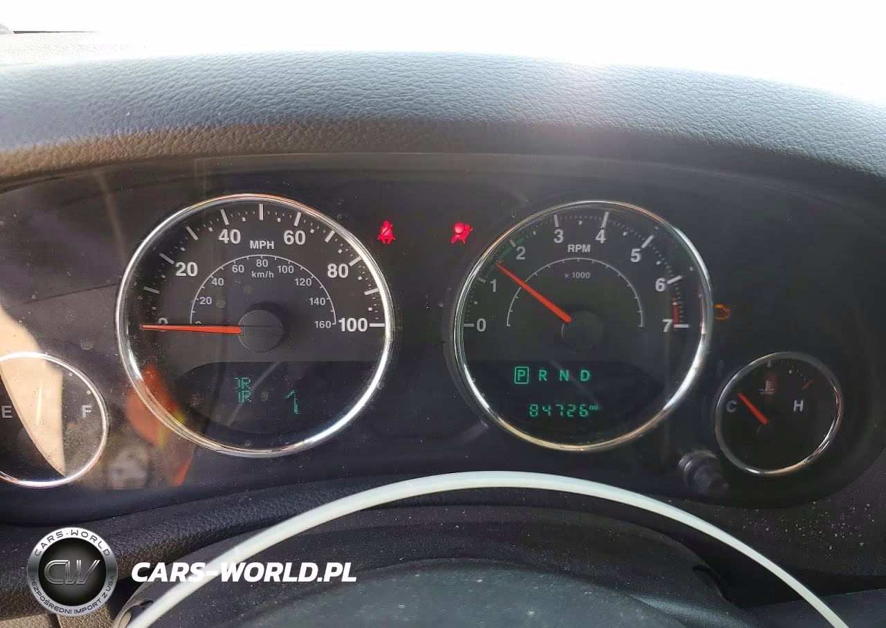 2018 Jeep Wrangler Sport VIN:1C4AJWAG6JL847718 - 9