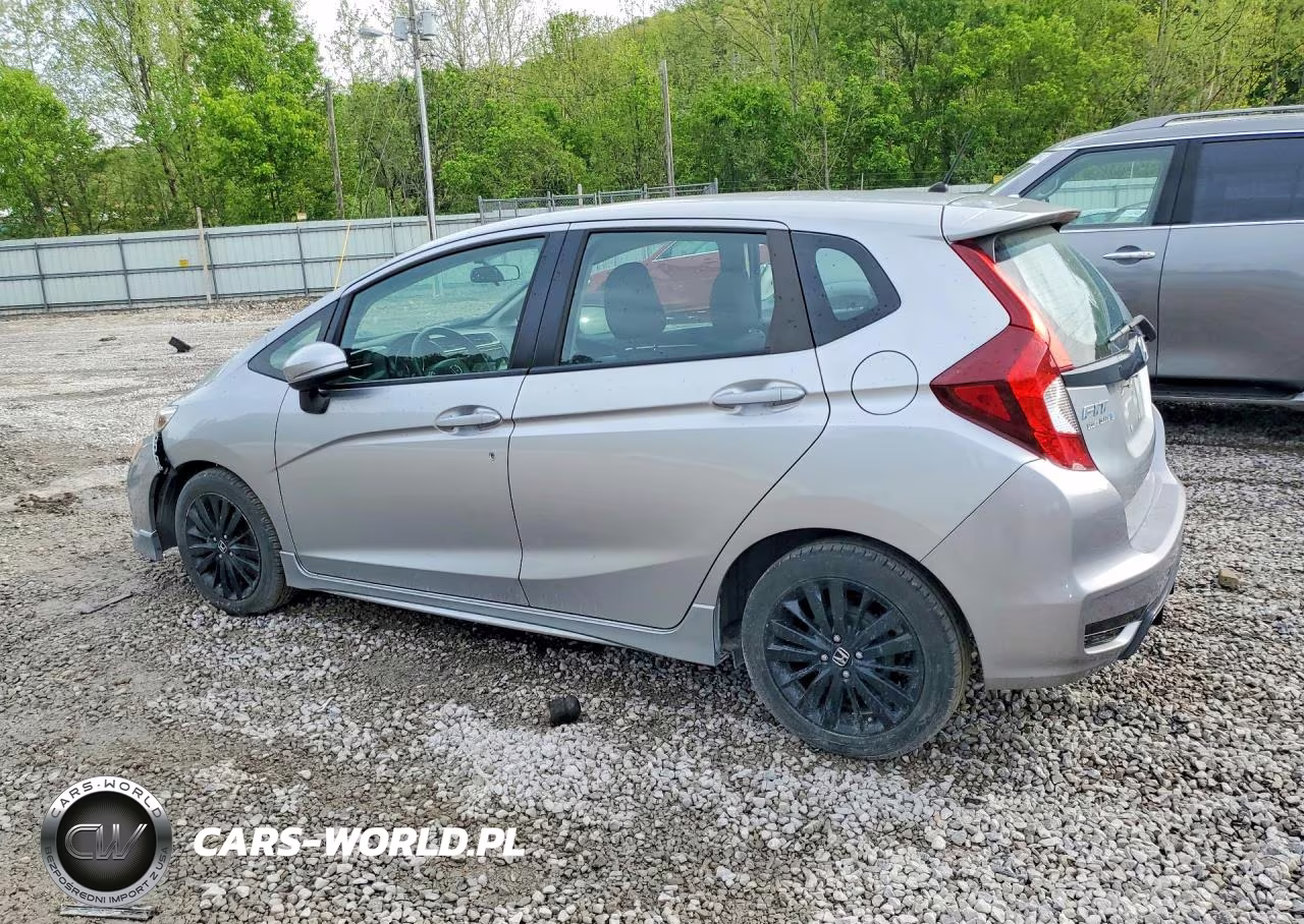 2020 Honda Fit Sport VIN:3HGGK5H65LM734165 - 2