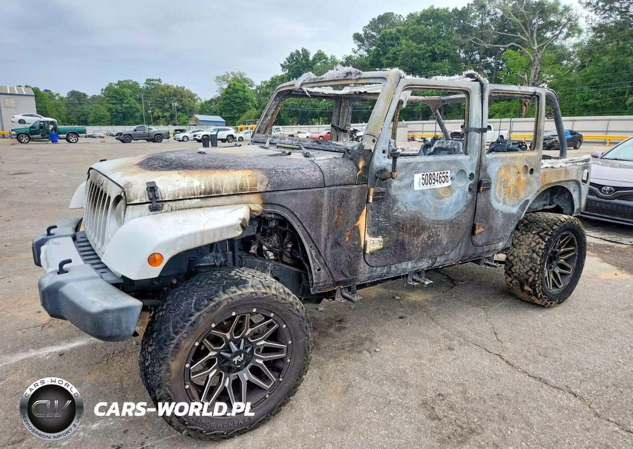 2018 Jeep Wrangler Unlimited Sahara – zdjęcie 1 z 11