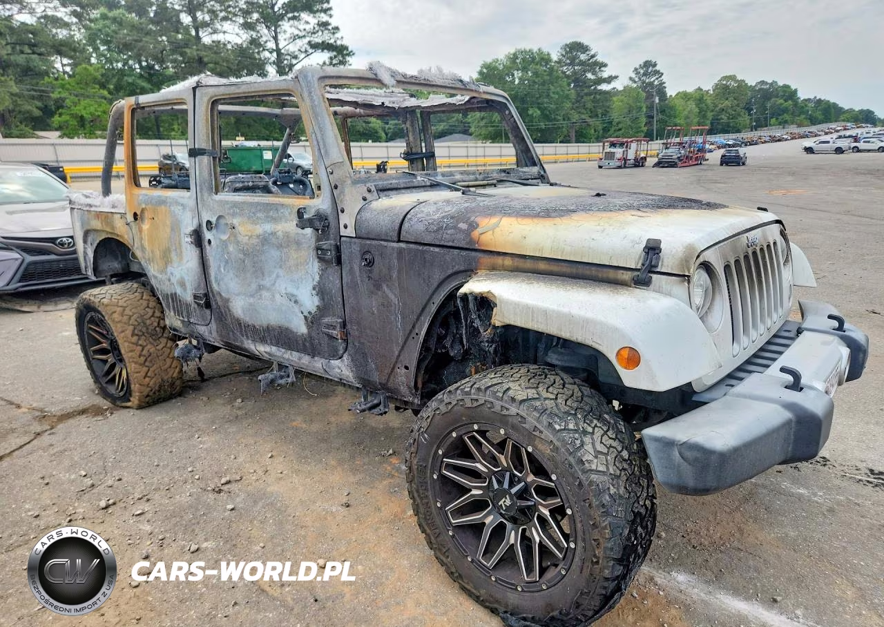 2018 Jeep Wrangler Unlimited Sahara VIN:1C4BJWEG5JL842458 - 4