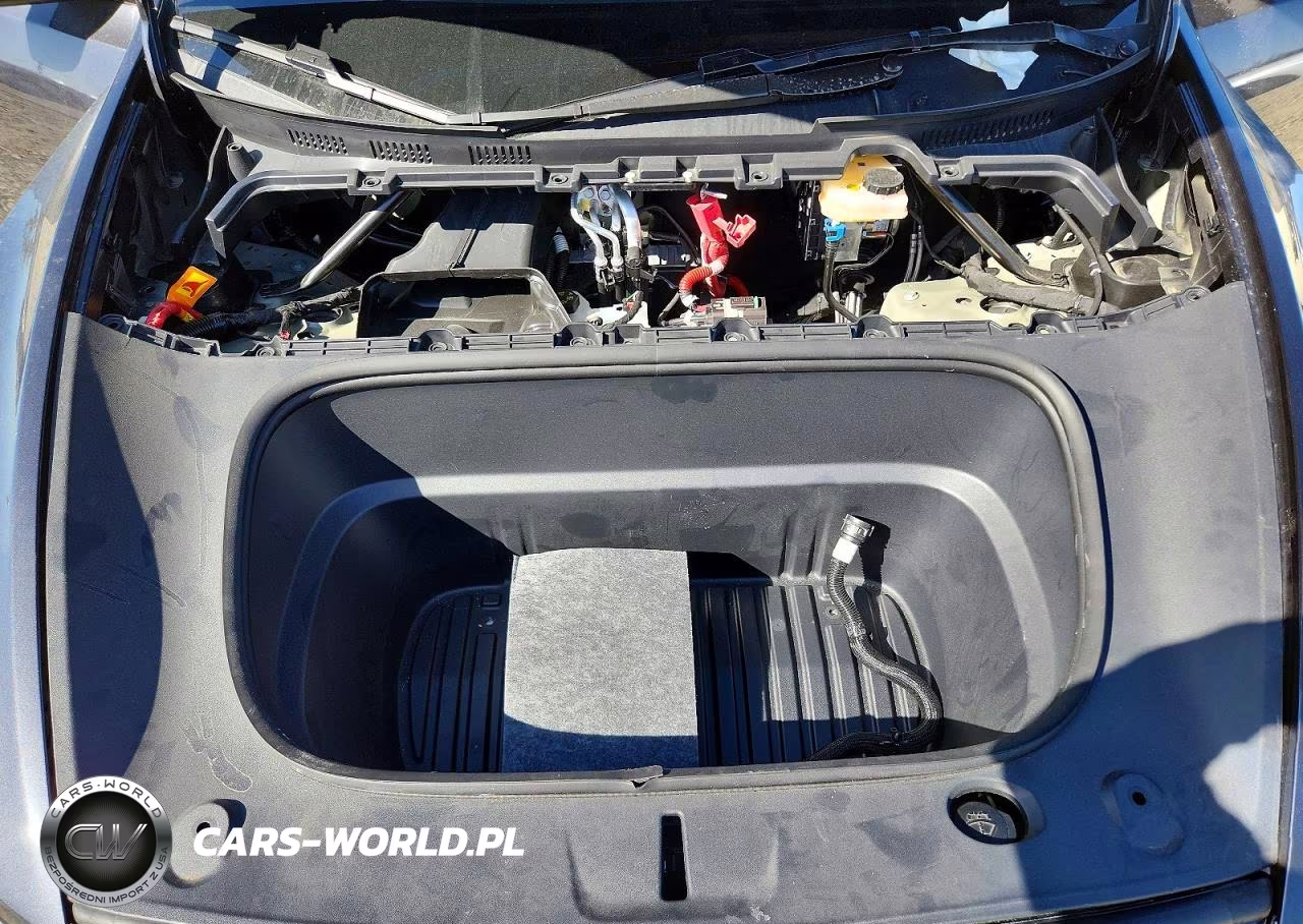 2026 Tesla Model Y VIN:7SAYGDED2TF414021 - 12