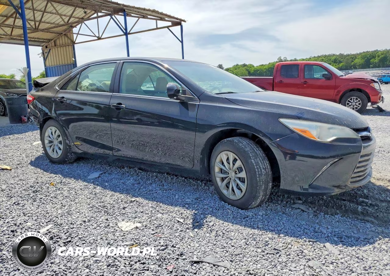 2017 Toyota Camry Le VIN:4T1BF1FK6HU367720 - 4