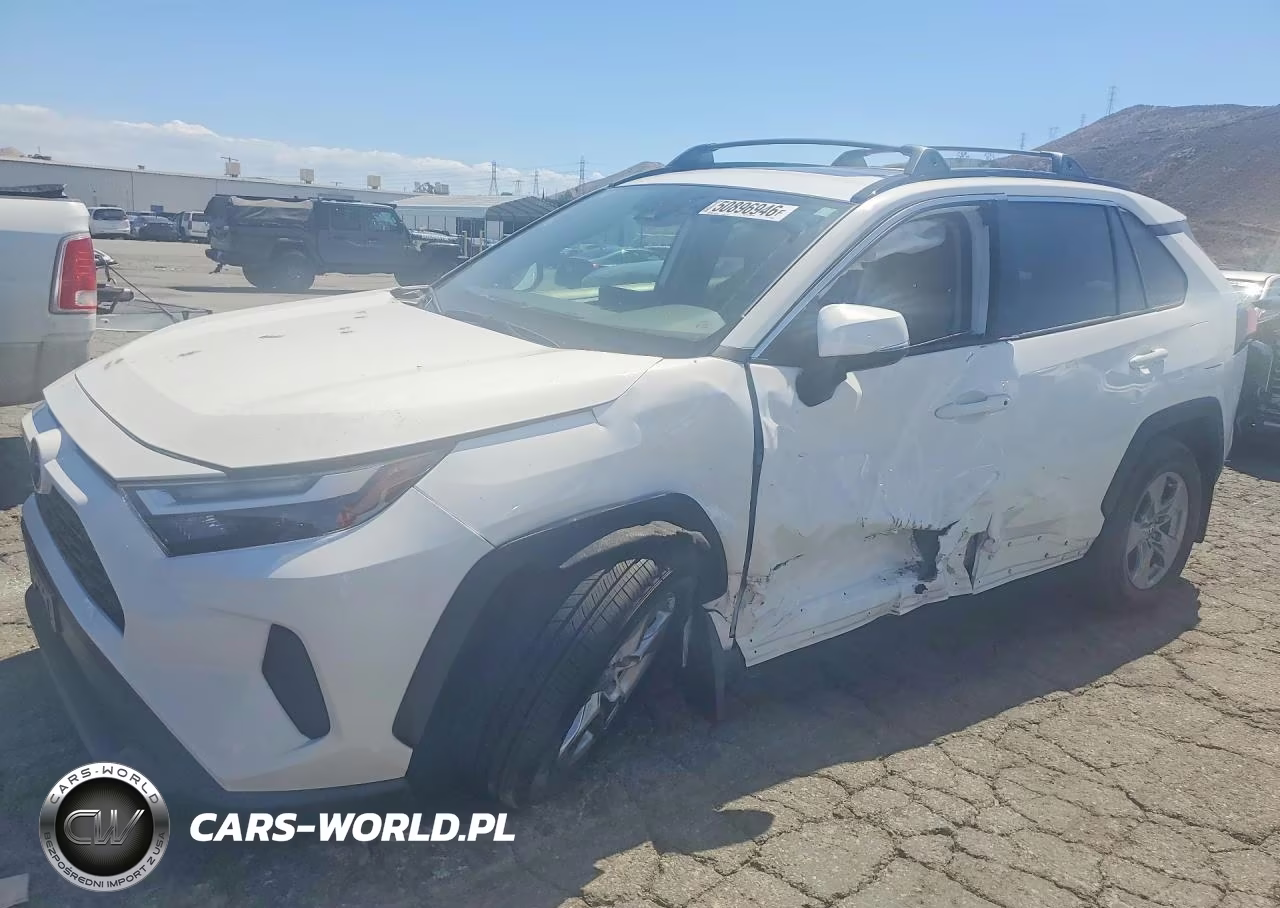2025 Toyota Rav4 Xle – zdjęcie 1 z 13