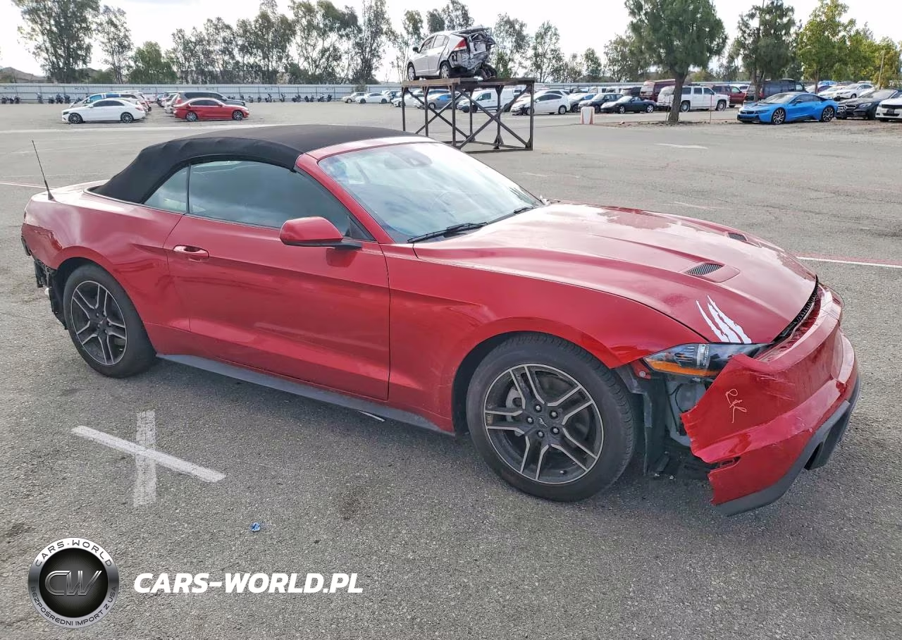 2021 Ford Mustang VIN:1FATP8UH4M5141269 - 4