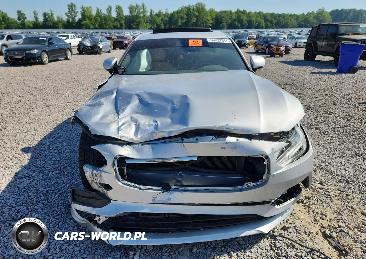 2018 Volvo S90 T5 Momentum VIN:LVY982MK6JP034064 - 5