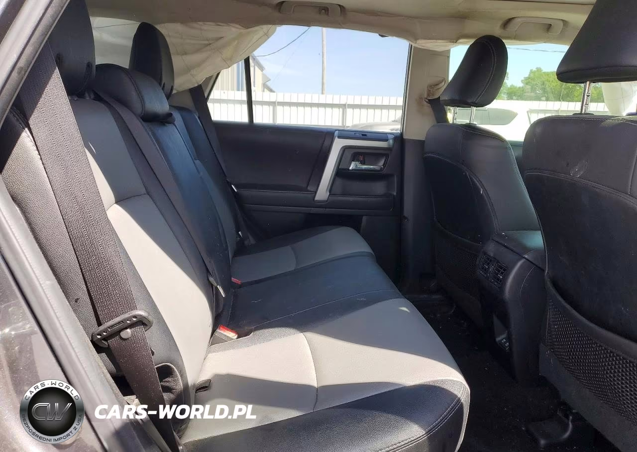 2022 Toyota 4 Runner VIN:JTEFU5JR9N5271427 - 11