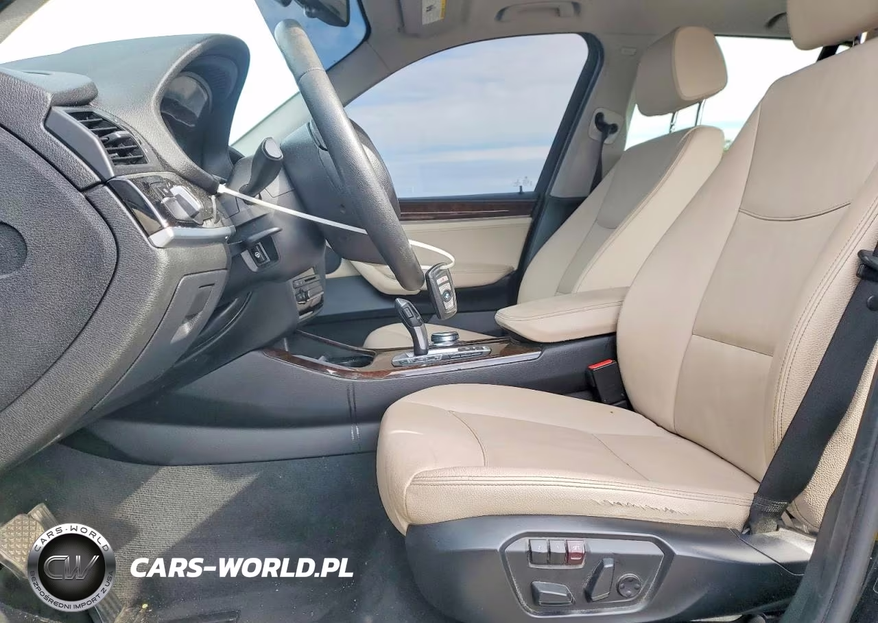 2017 BMW X3 xDrive28I VIN:5UXWX9C55H0T02167 - 7
