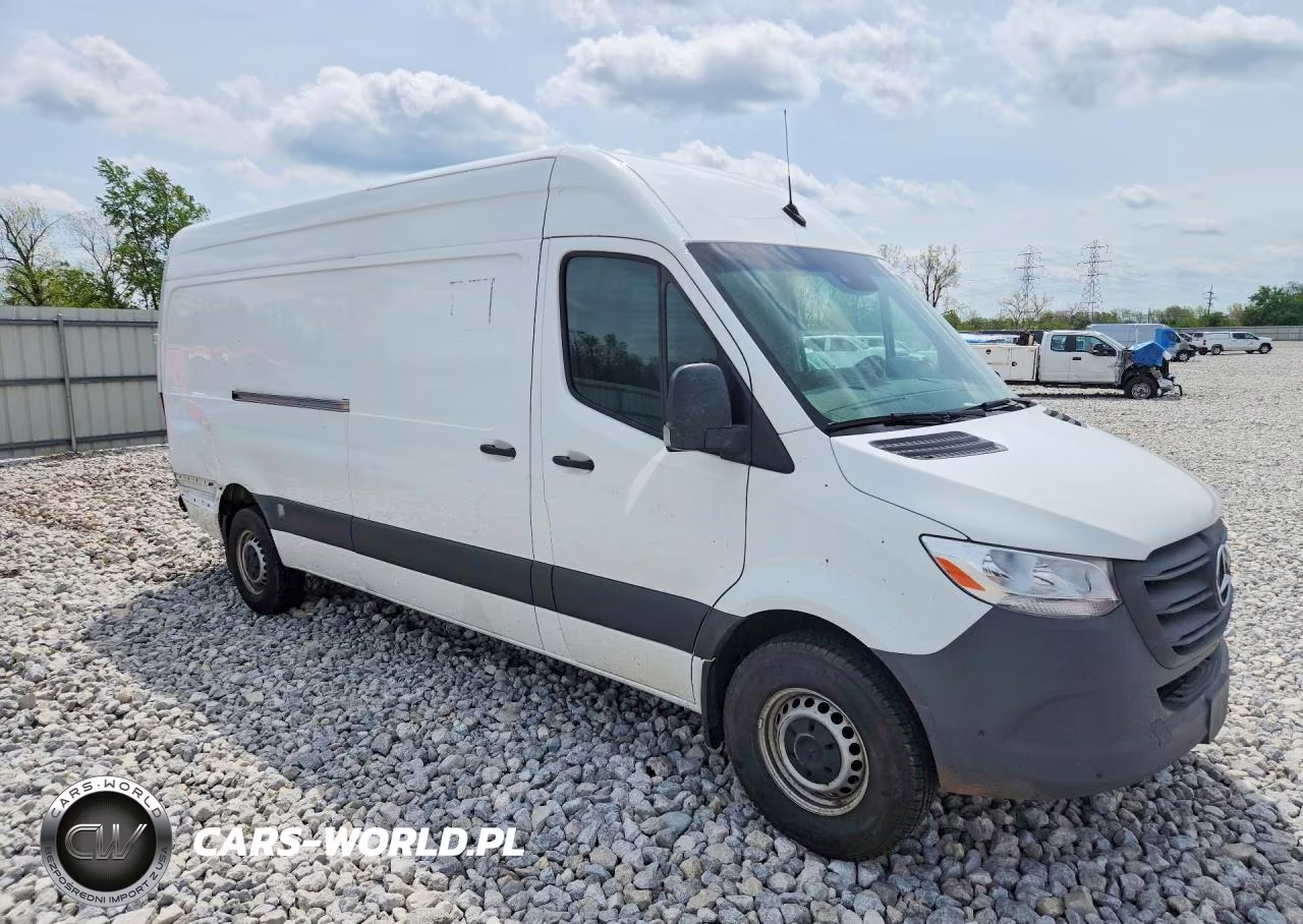 2022 Mercedes Benz Sprinter 2500 Delivery Van VIN:W1Y4ECHY9NT120038 - 4