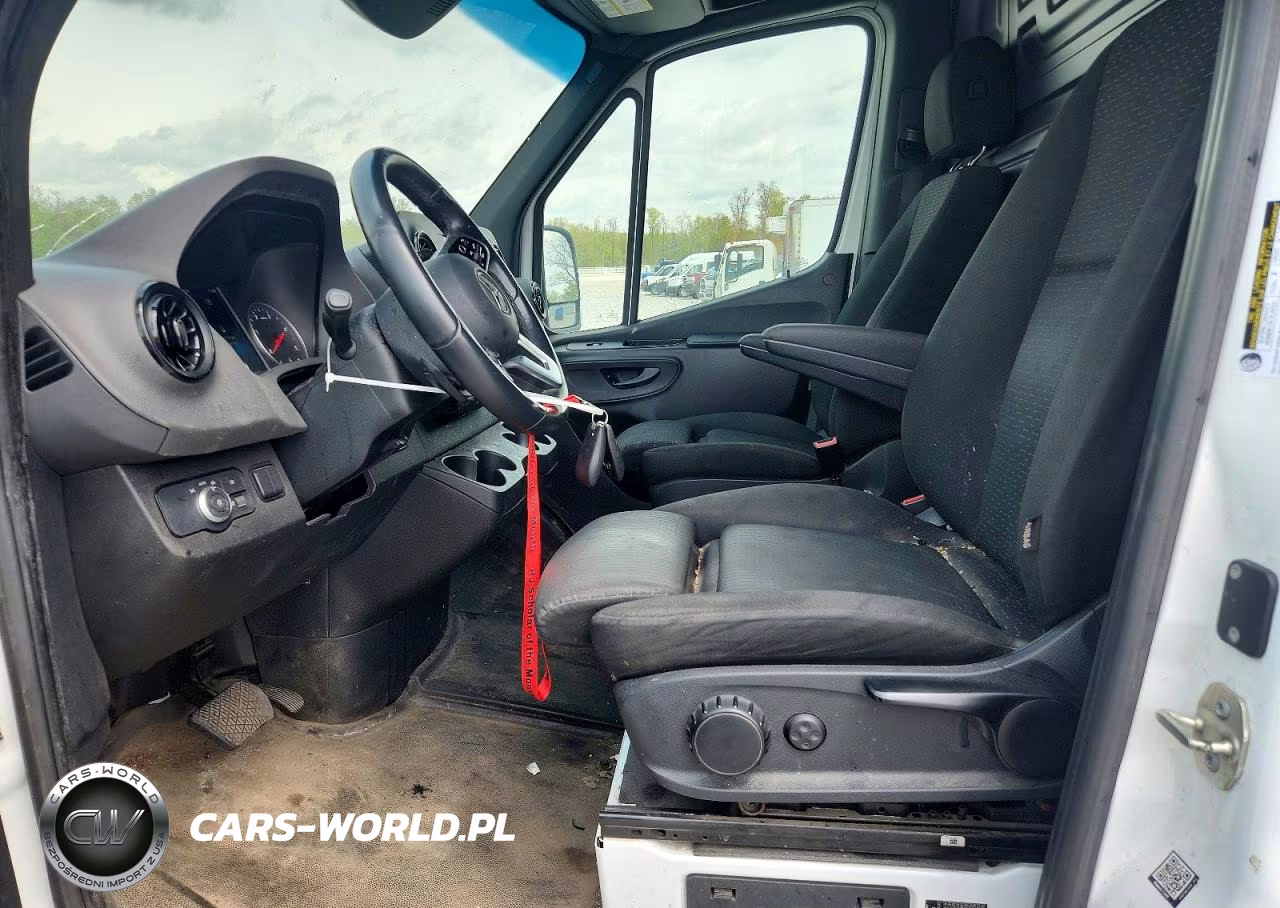 2022 Mercedes Benz Sprinter 2500 Delivery Van VIN:W1Y4ECHY9NT120038 - 7