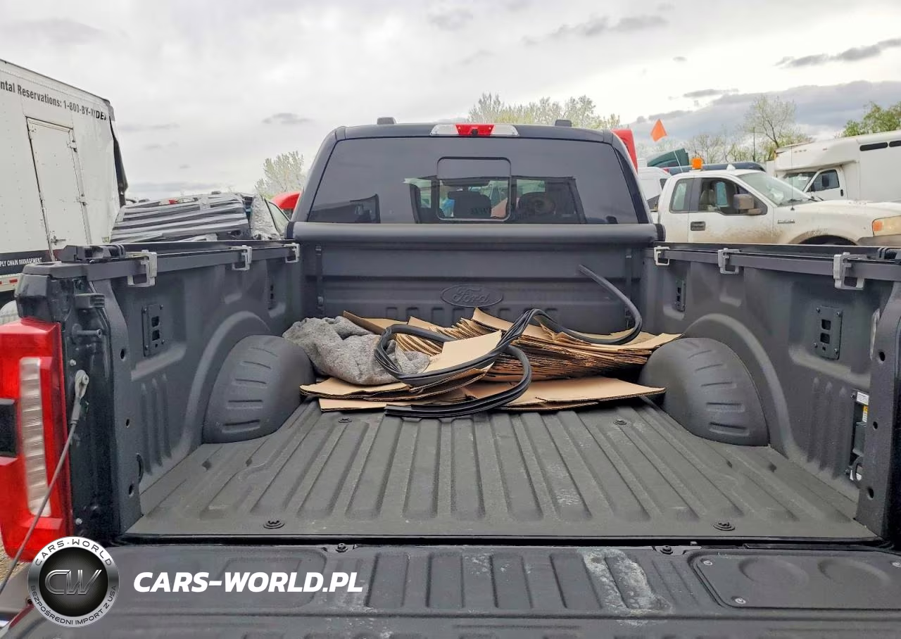 2024 Ford F350 Super Duty VIN:1FT8W3BT6REE99560 - 10