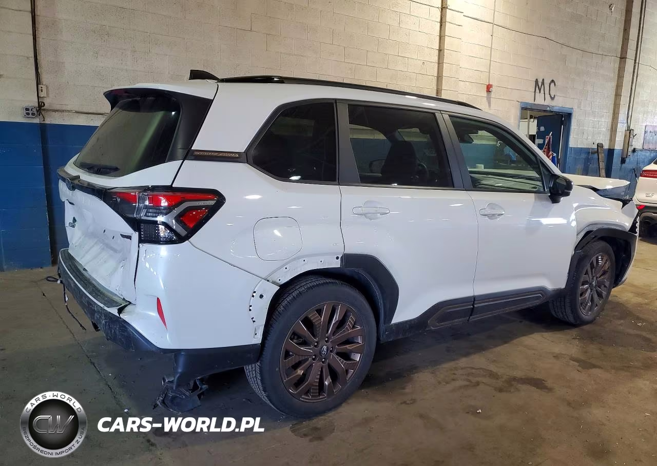 2025 Subaru Forester Sport VIN:JF2SLDHC7SH497902 - 3