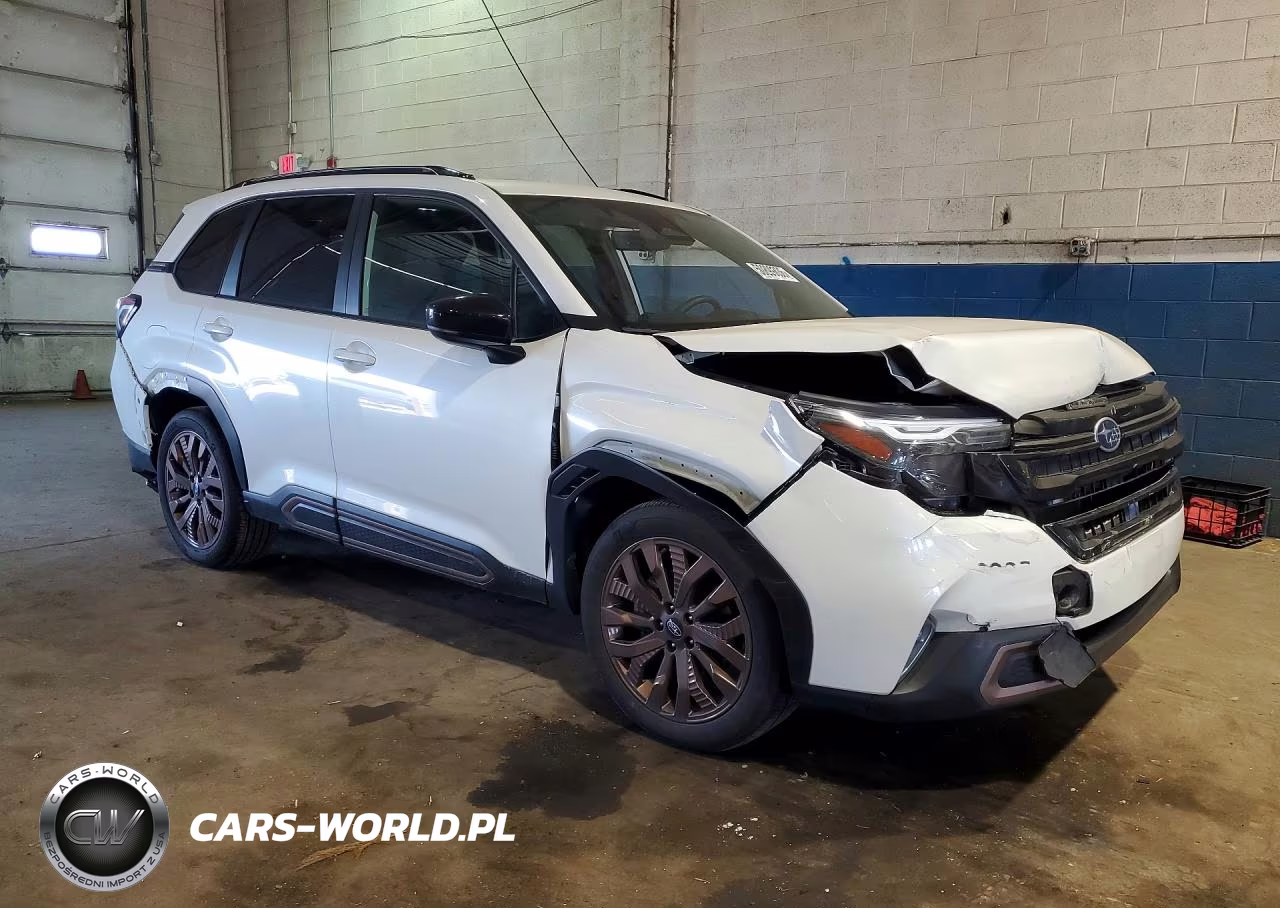 2025 Subaru Forester Sport VIN:JF2SLDHC7SH497902 - 4