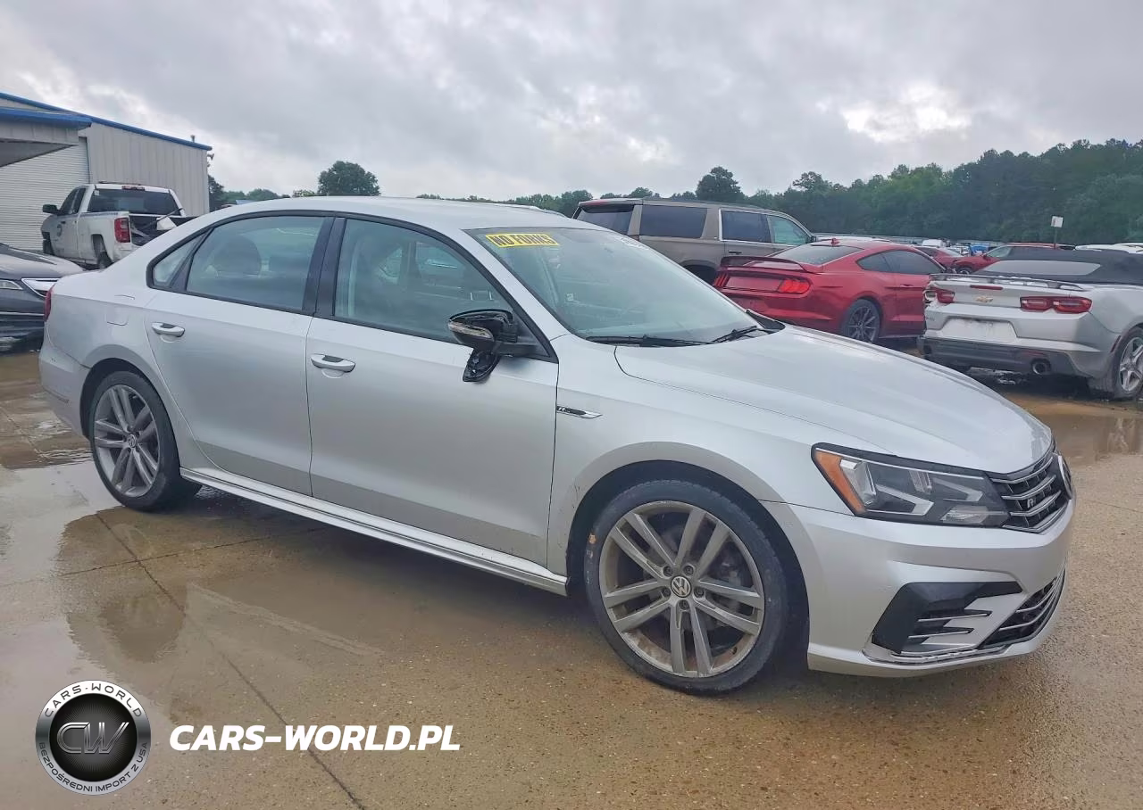 2018 Volkswagen Passat S VIN:1VWAA7A31JC051331 - 4