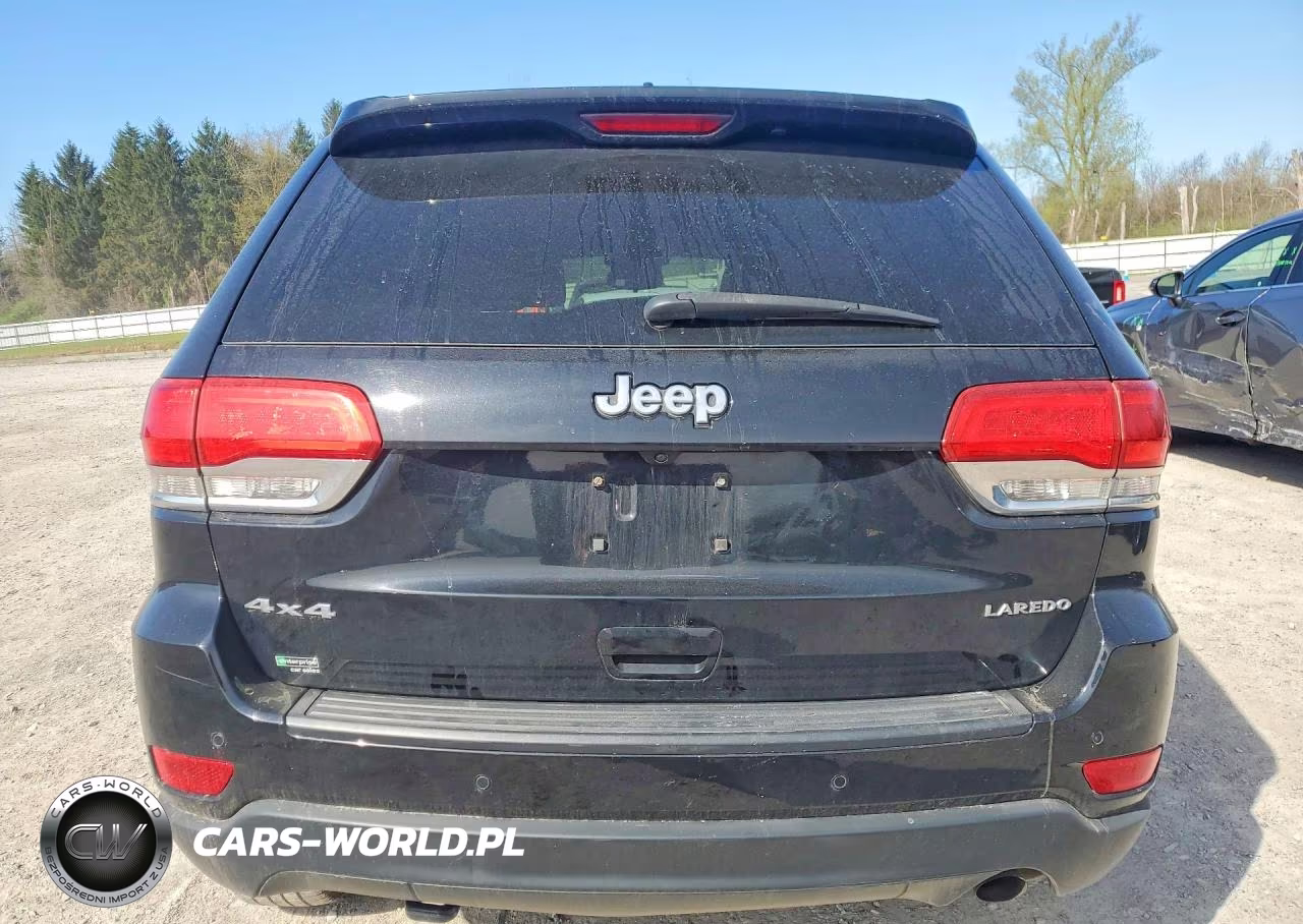 2017 Jeep Grand Cherokee Laredo VIN:1C4RJFAG3HC693885 - 6
