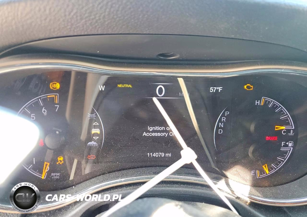 2017 Jeep Grand Cherokee Laredo VIN:1C4RJFAG3HC693885 - 9