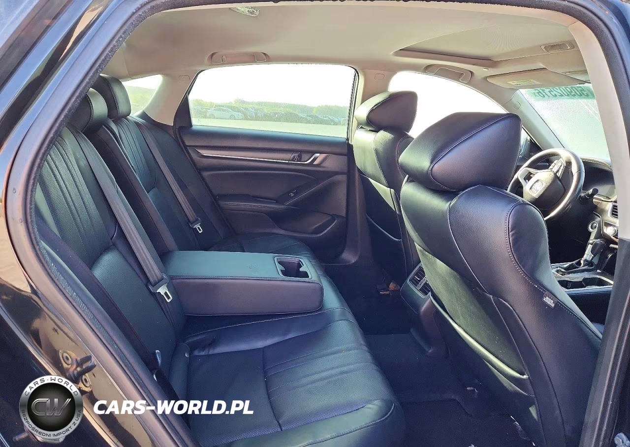 2018 Honda Accord VIN:1HGCV1F58JA137398 - 10