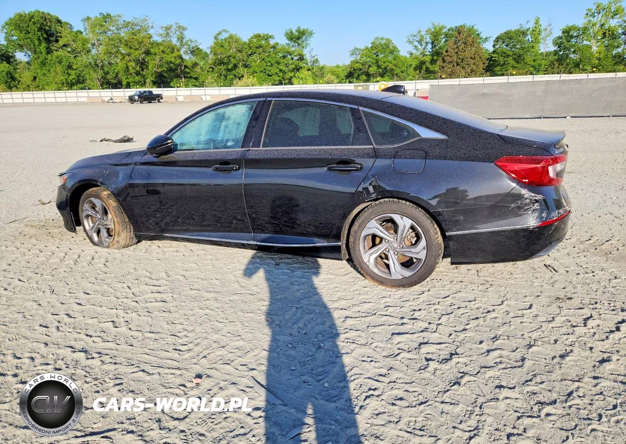 2018 Honda Accord VIN:1HGCV1F58JA137398 - 2