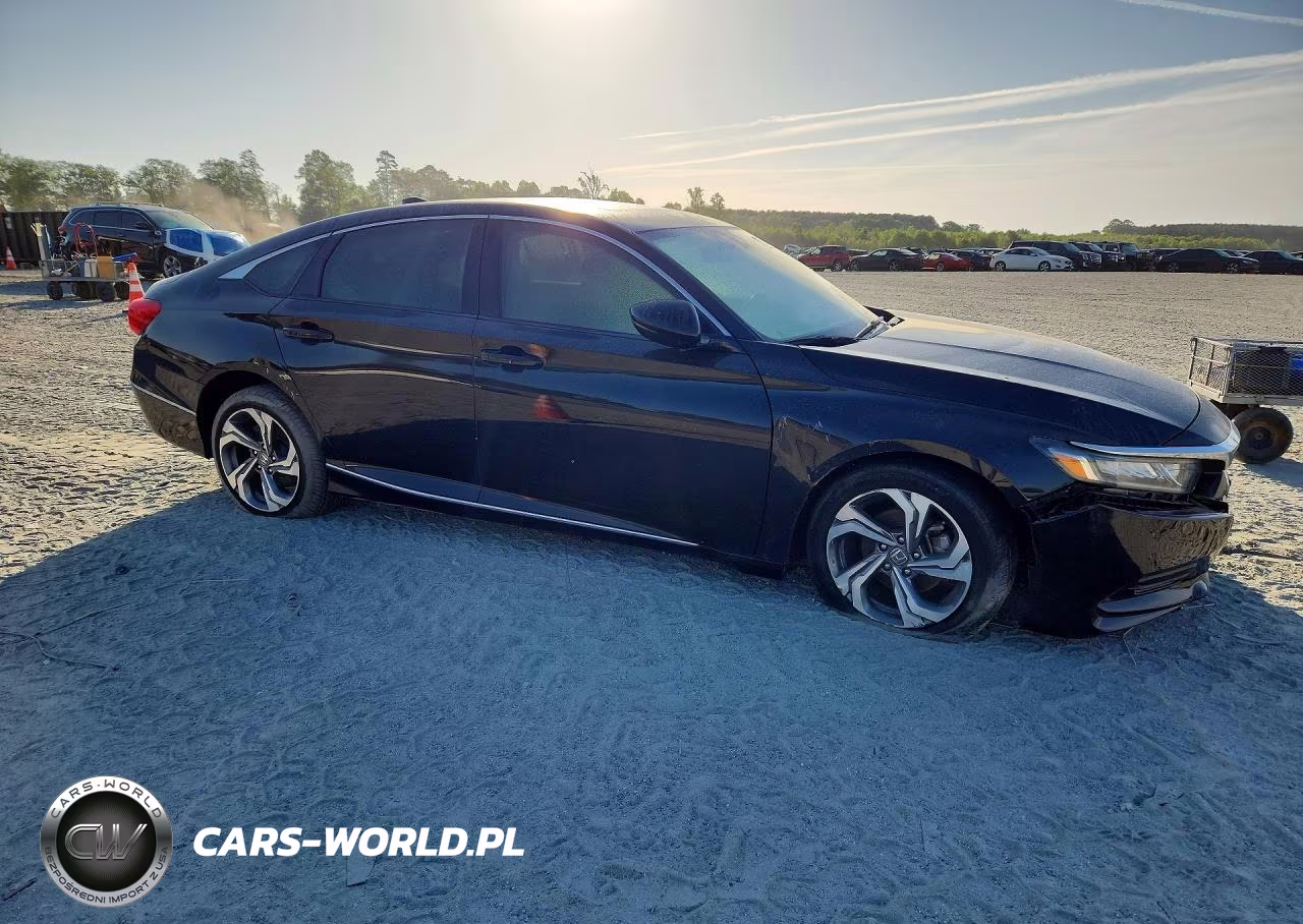 2018 Honda Accord VIN:1HGCV1F58JA137398 - 4