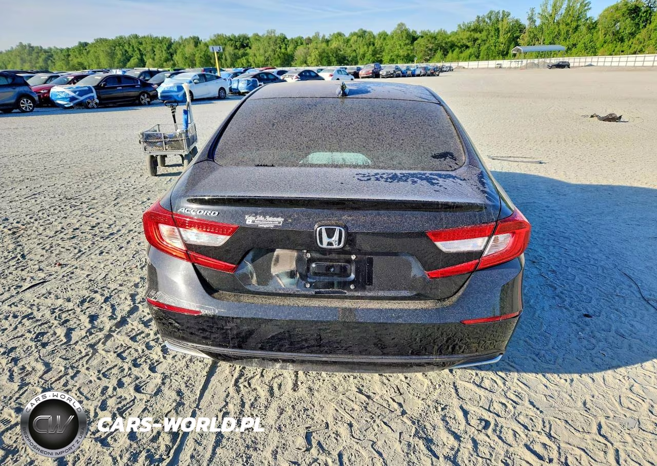 2018 Honda Accord VIN:1HGCV1F58JA137398 - 6