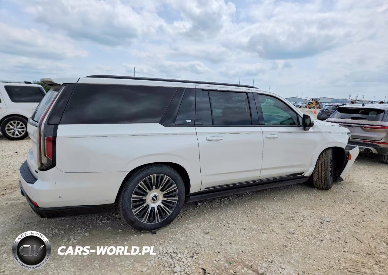 2021 Cadillac Escalade VIN:1GYS3PKL7MR210591 - 3
