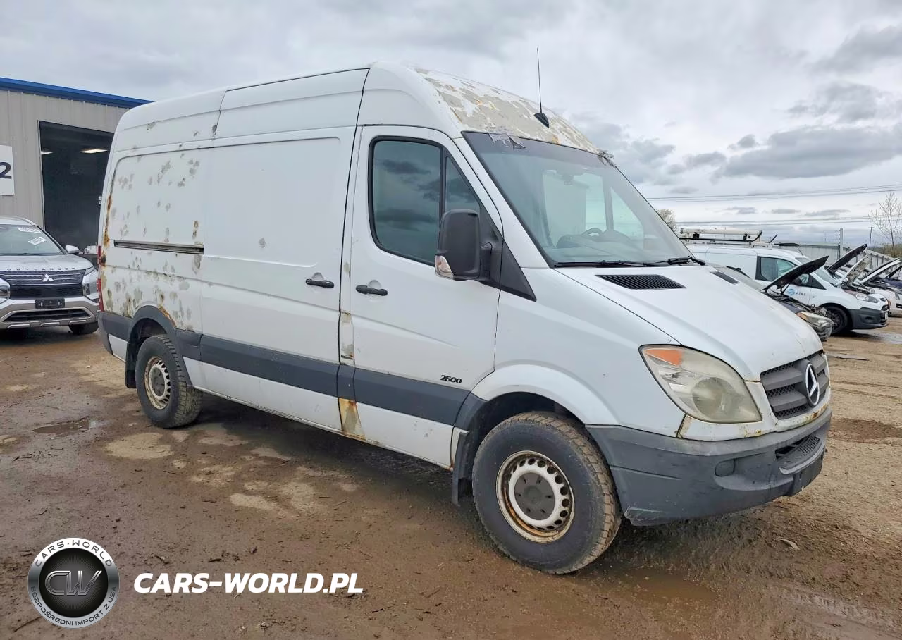 2013 Mercedes-Benz Sprinter 2500 VIN:WD3PE7CC2D5726086 - 4