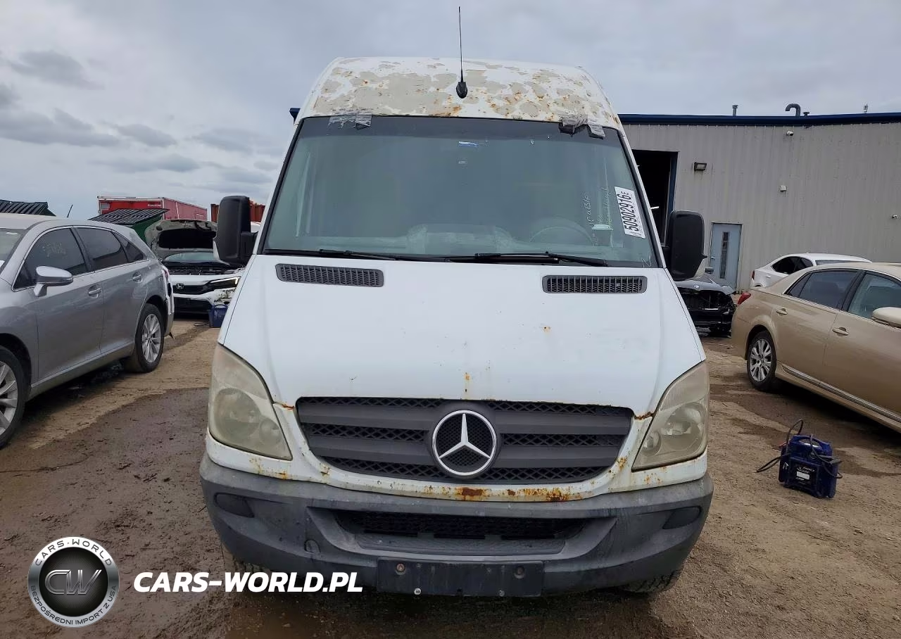 2013 Mercedes-Benz Sprinter 2500 VIN:WD3PE7CC2D5726086 - 5