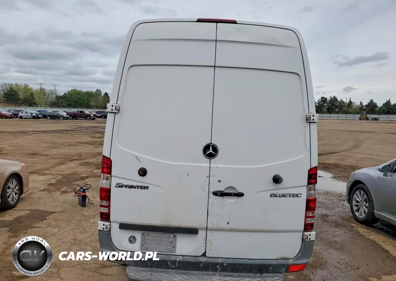 2013 Mercedes-Benz Sprinter 2500 VIN:WD3PE7CC2D5726086 - 6