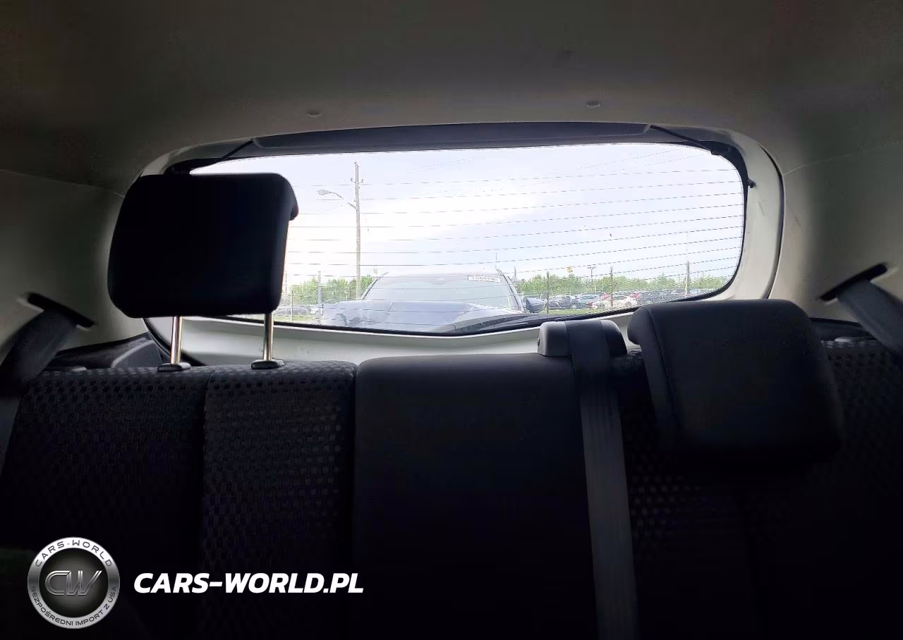 2011 Mazda Mazda 2 VIN:JM1DE1HYXB0109930 - 10