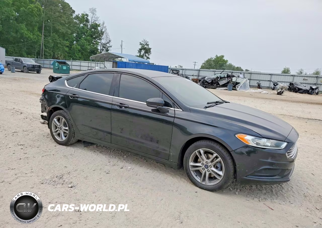 2018 Ford Fusion Se VIN:3FA6P0H77JR243075 - 4