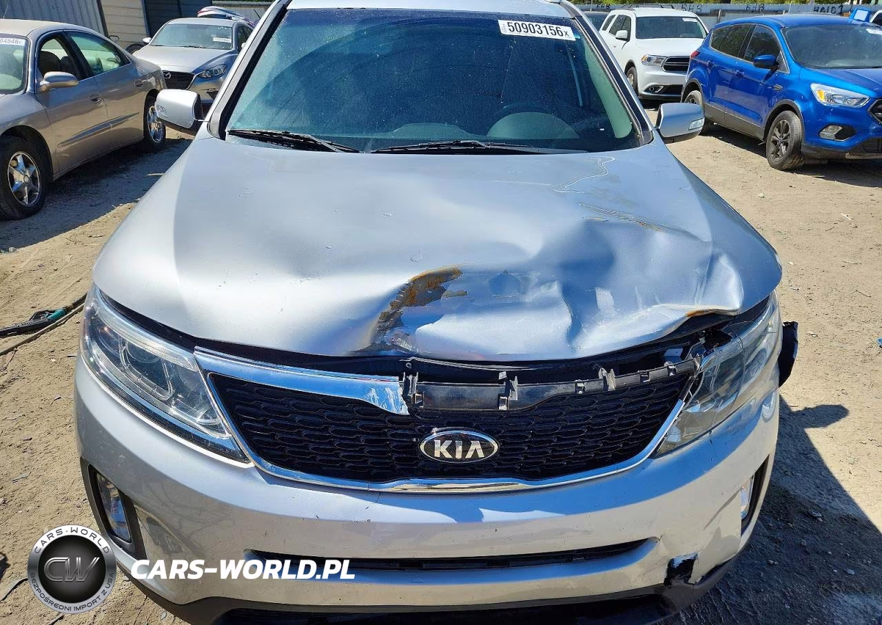 2015 Kia Sorento Lx VIN:5XYKTCA6XFG553942 - 12