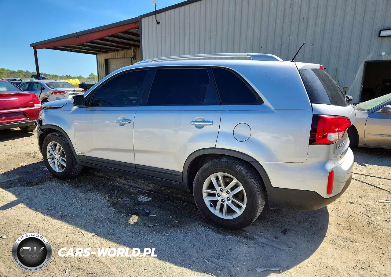2015 Kia Sorento Lx VIN:5XYKTCA6XFG553942 - 2