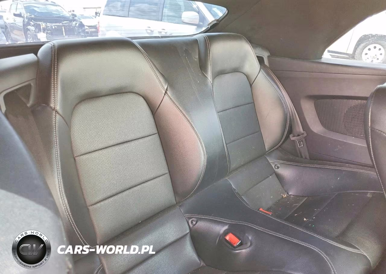 2020 Ford Mustang VIN:1FATP8UH6L5125783 - 10