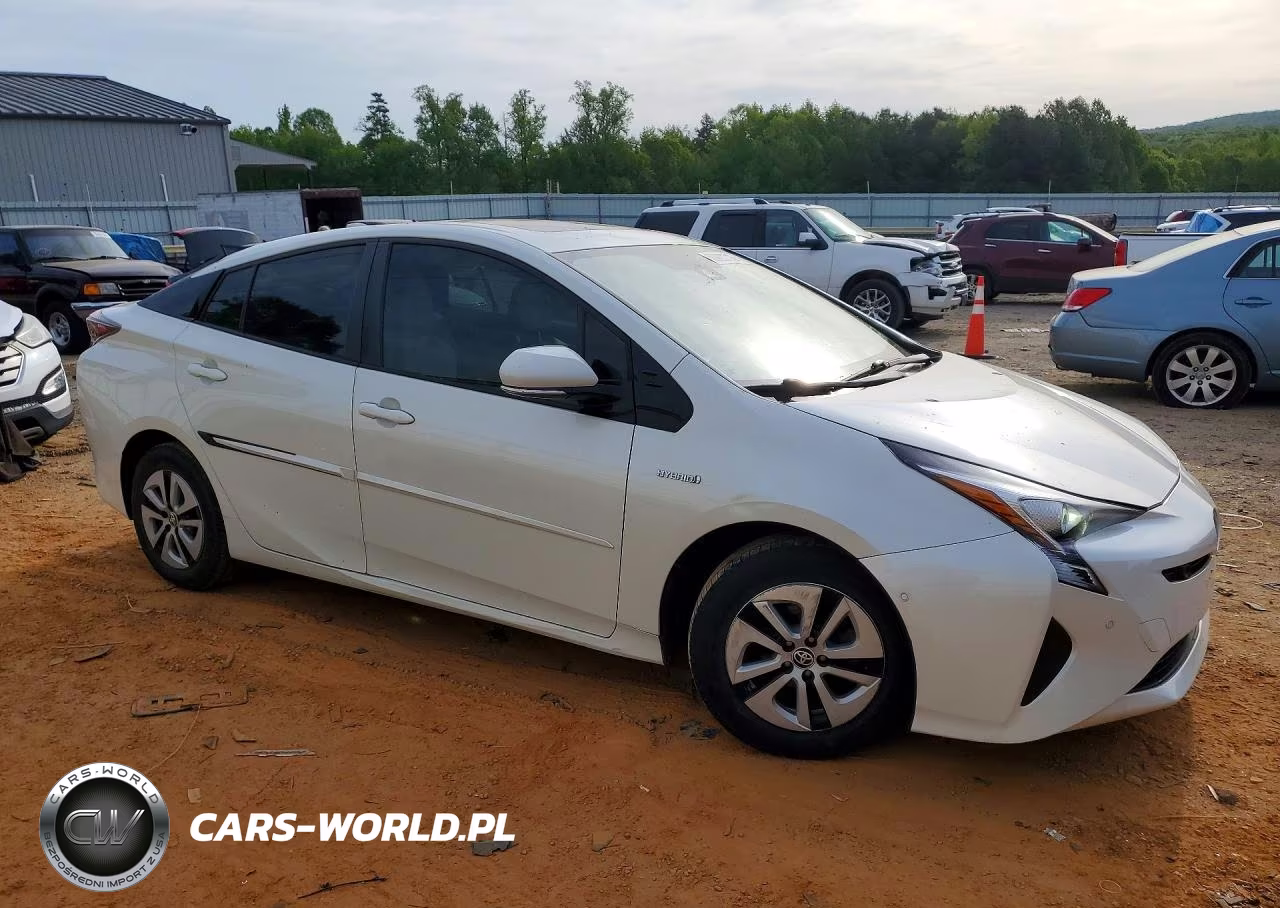 2017 Toyota Prius Four VIN:JTDKARFU8H3036713 - 4