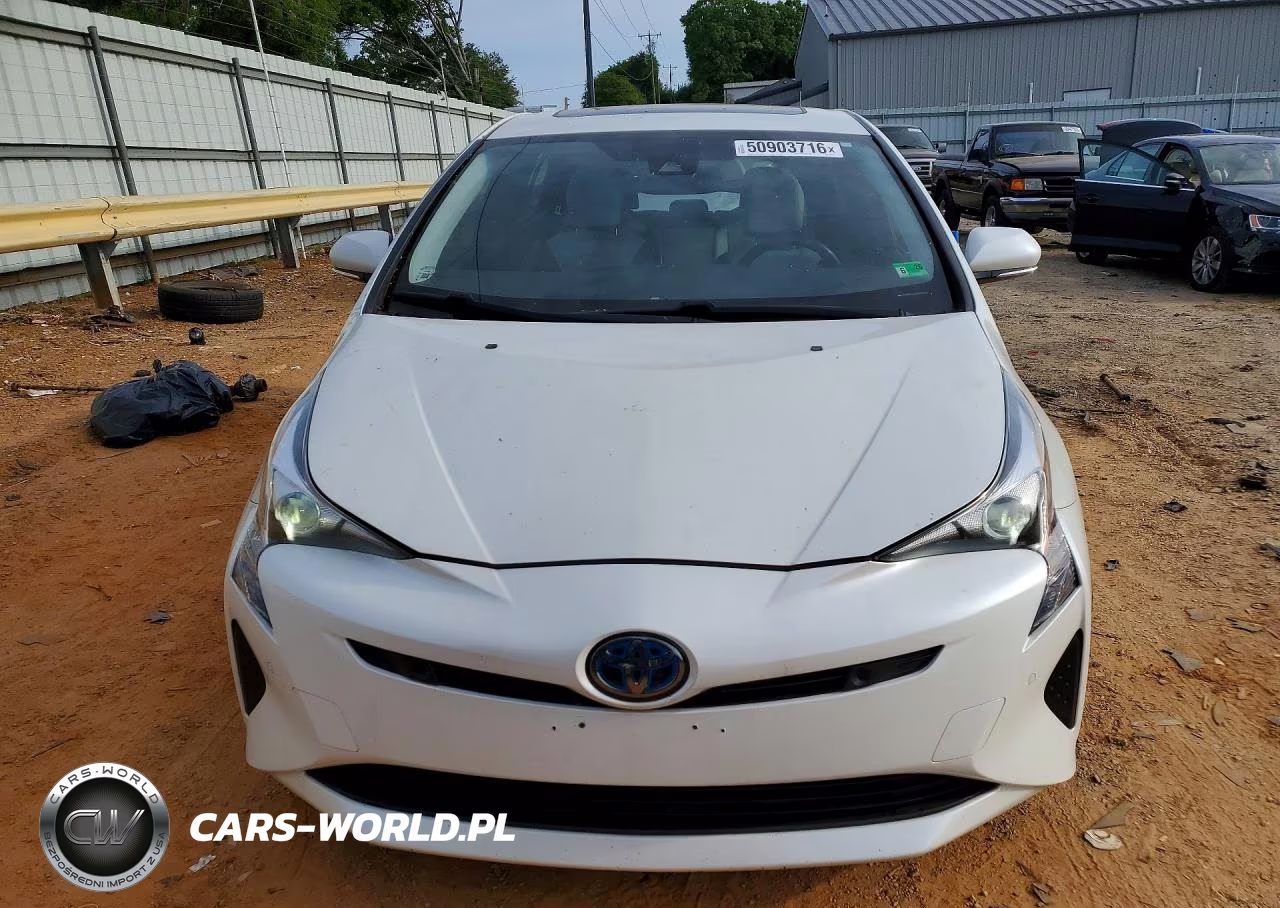 2017 Toyota Prius Four VIN:JTDKARFU8H3036713 - 5