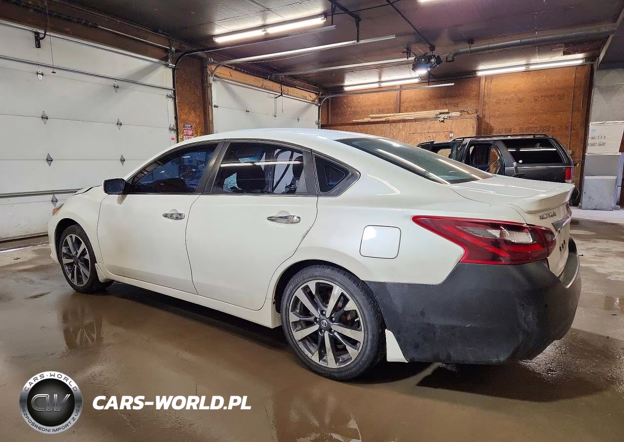 2017 Nissan Altima 2.5 Sr VIN:1N4AL3AP1HC147274 - 2