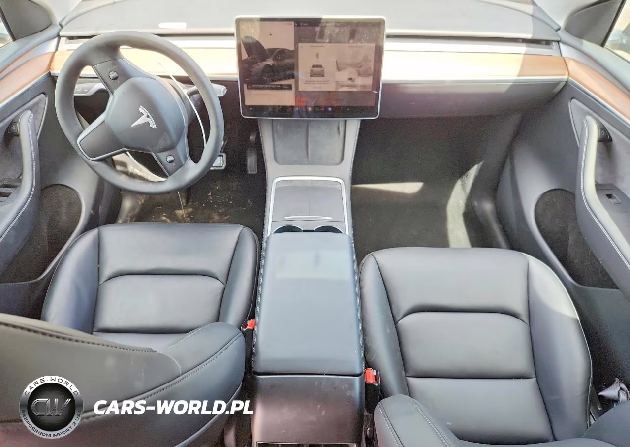 2024 Tesla Model Y VIN:7SAYGDEE8RF160817 - 8