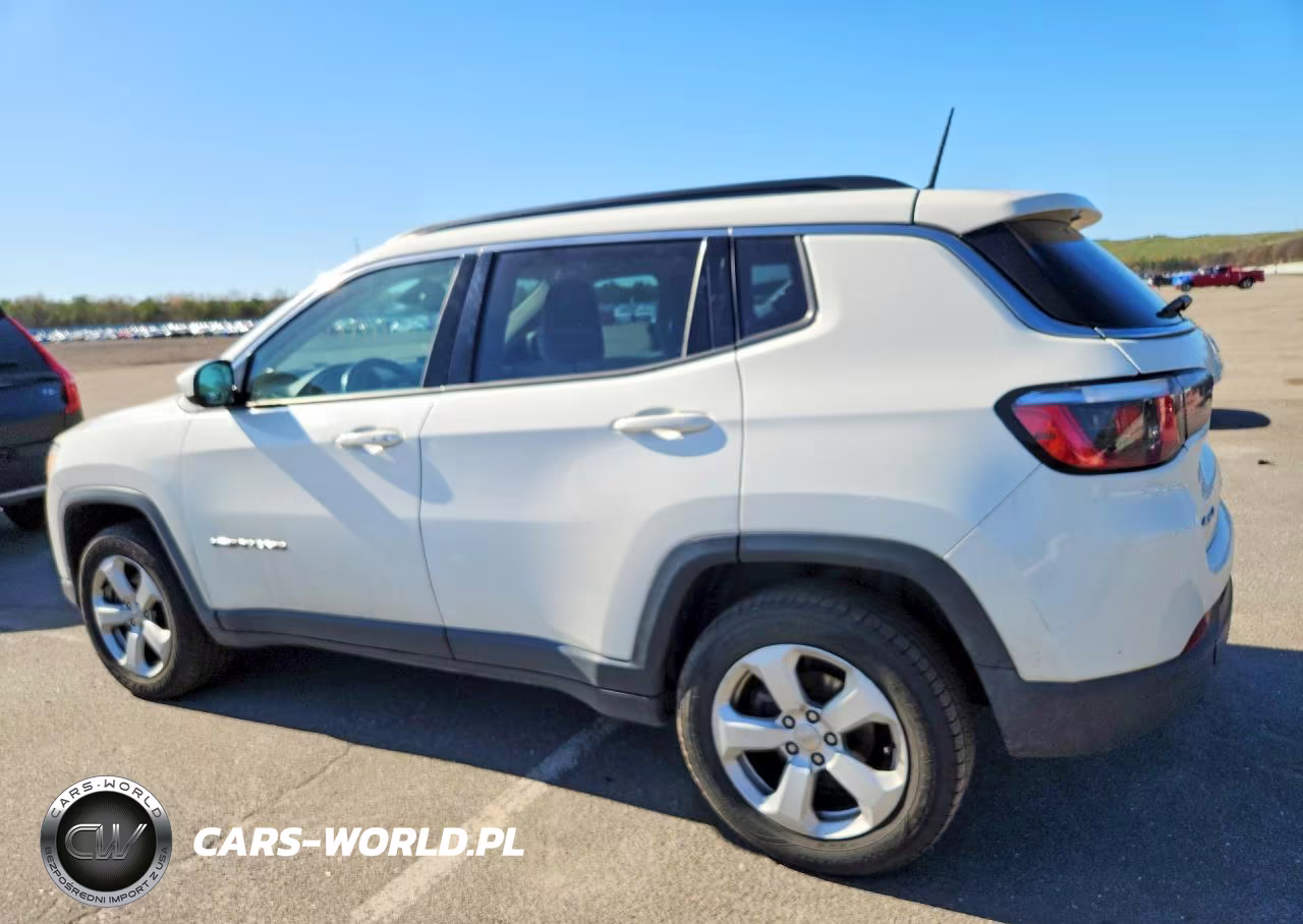 2017 Jeep Compass Latitude VIN:3C4NJDBB4HT679777 - 2