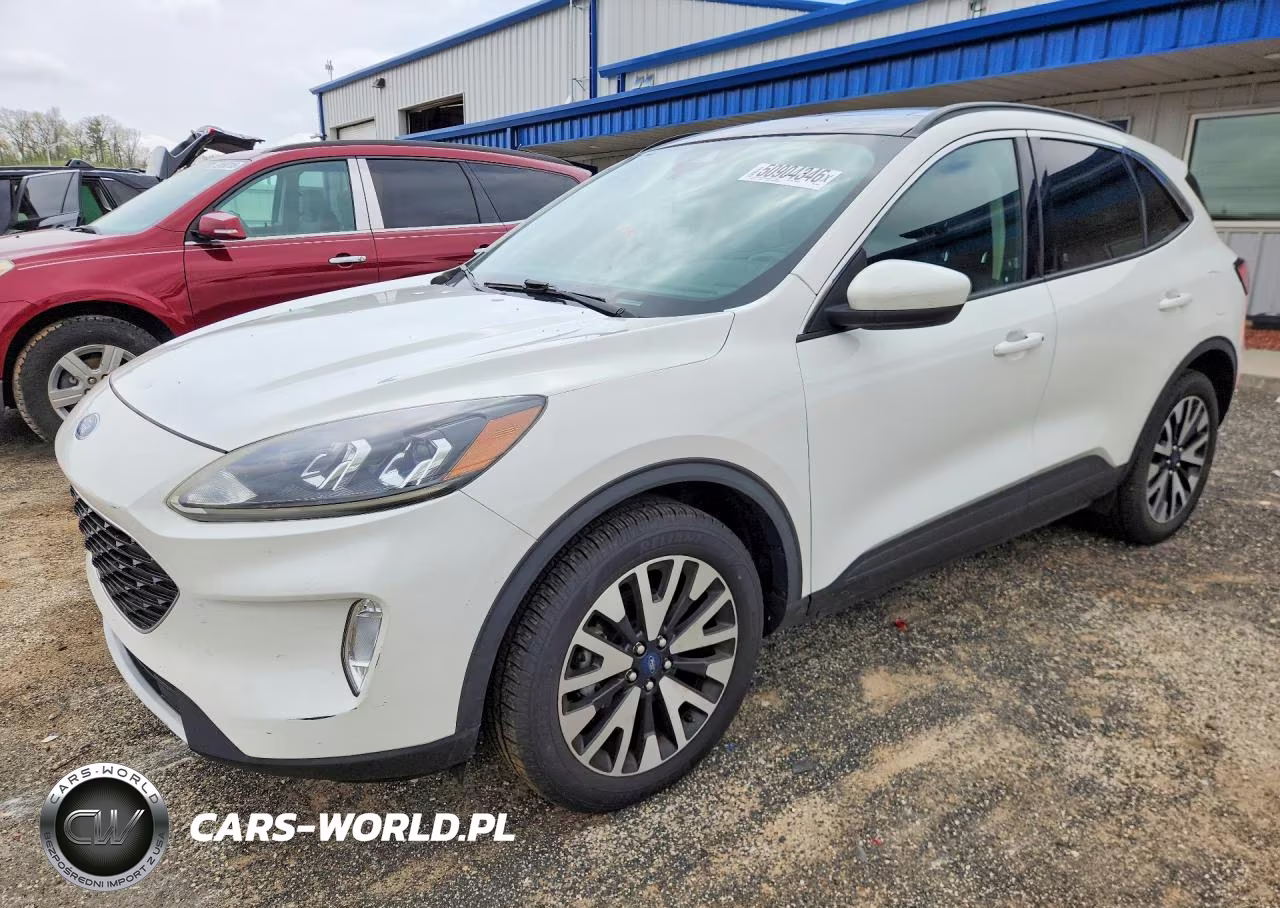 2020 Ford Escape Sel