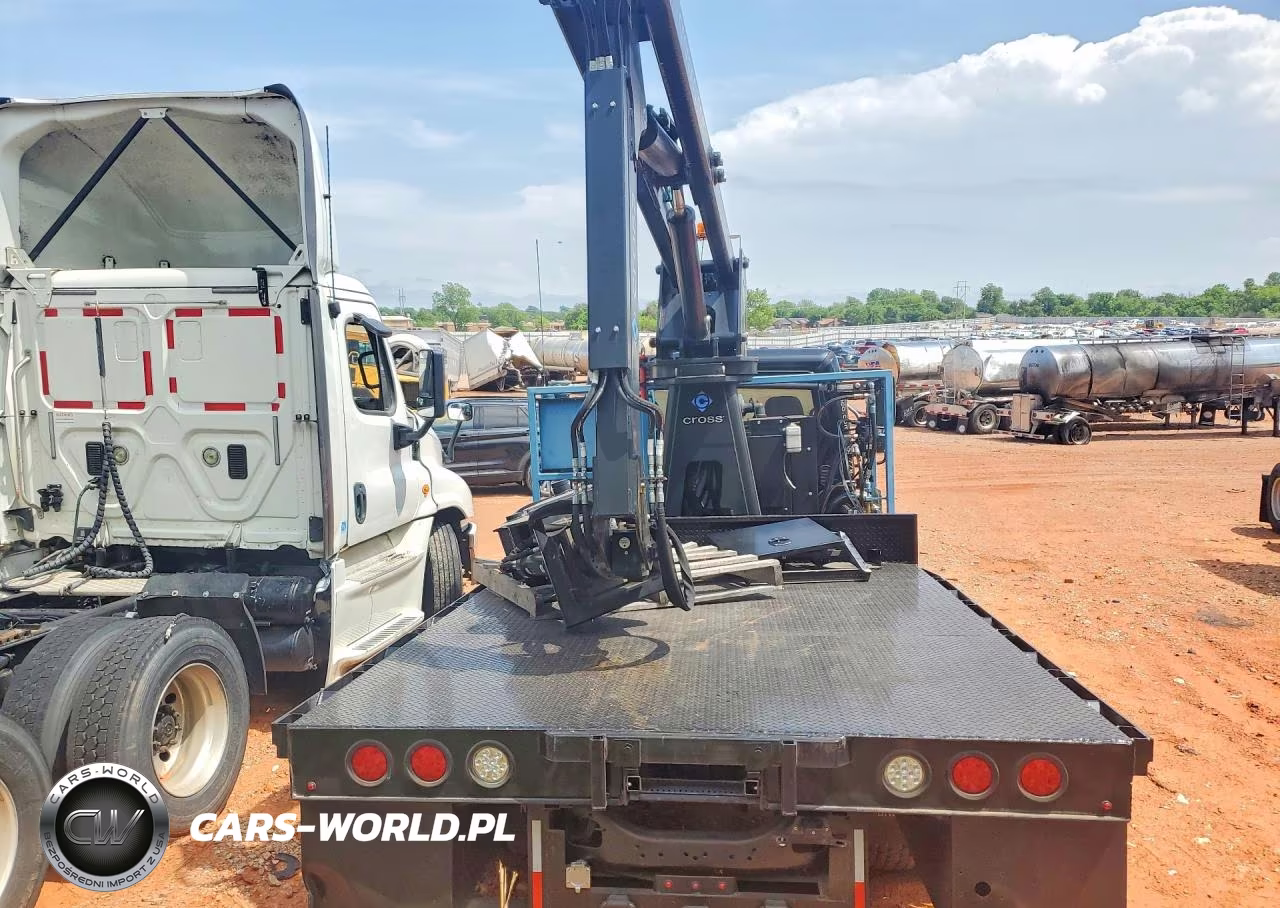 2007 Freightliner Business Class M2 Crane Truck VIN:1FVACWCS77HX45212 - 6