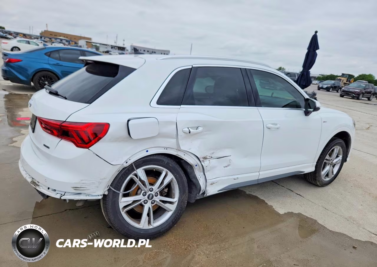 2022 Audi Q3 Premium S Line 45 VIN:WA1DECF33N1094702 - 3