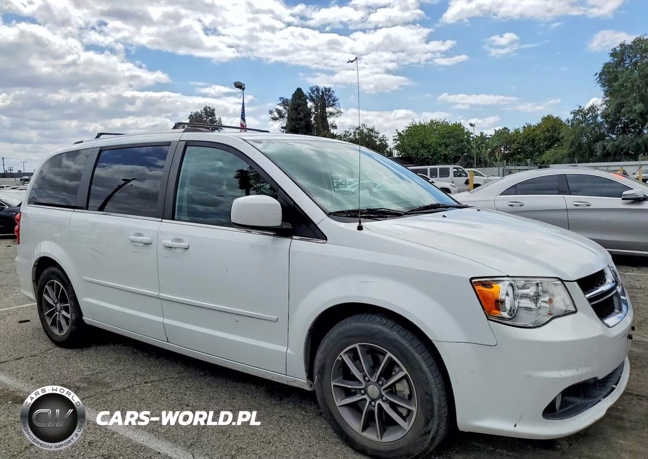 2017 Dodge Grand Caravan Sxt VIN:2C4RDGCG0HR818259 - 4
