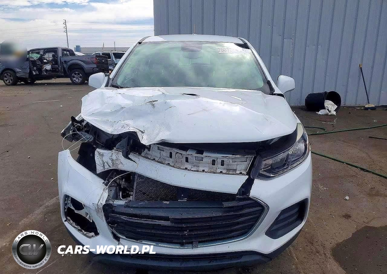 2019 Chevrolet Trax Ls VIN:3GNCJKSB1KL362193 - 5