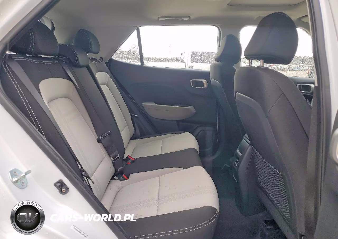 2025 Hyundai Venue Sel VIN:KMHRC8A31SU356163 - 10