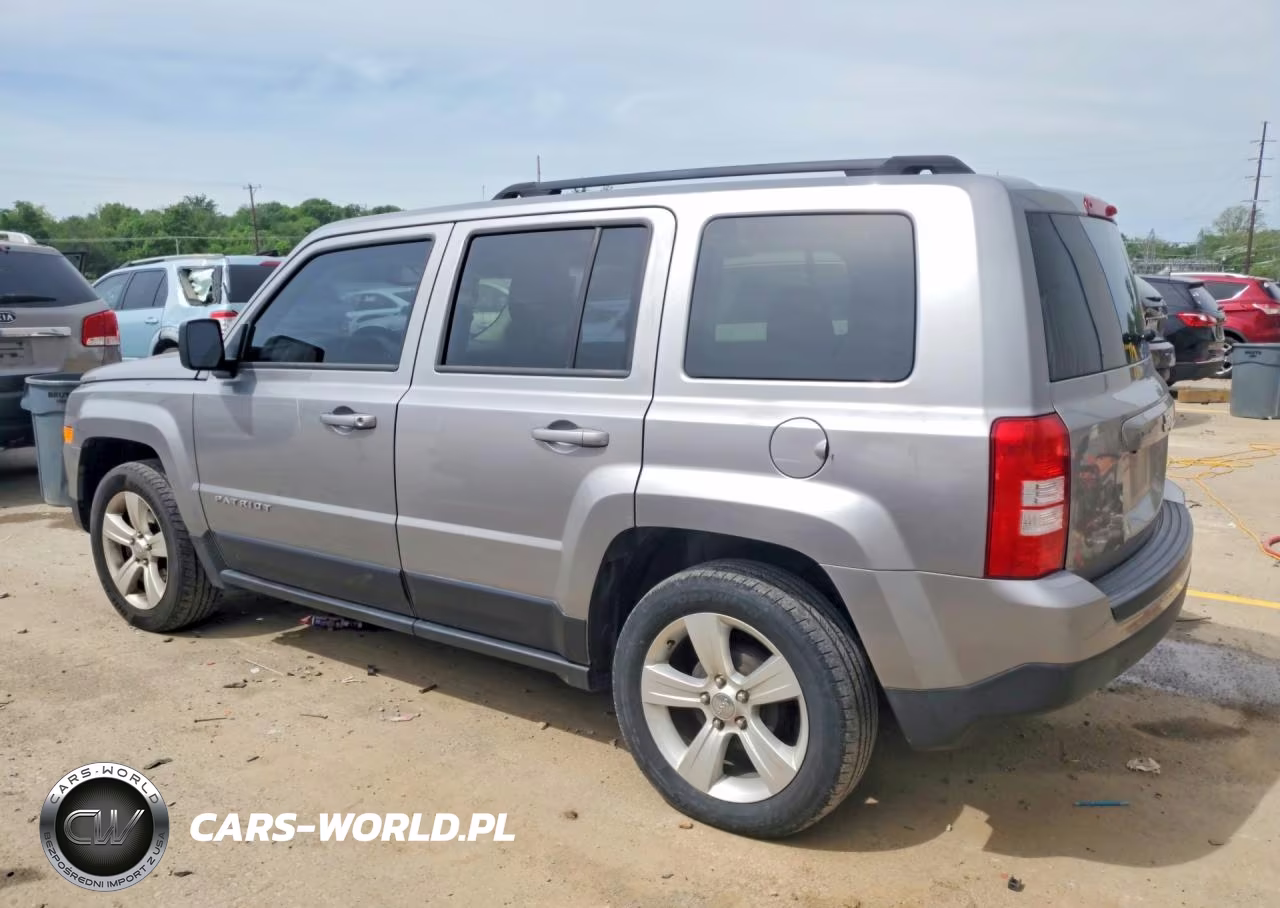 2016 Jeep Patriot Latitude VIN:1C4NJPFB8GD526884 - 2