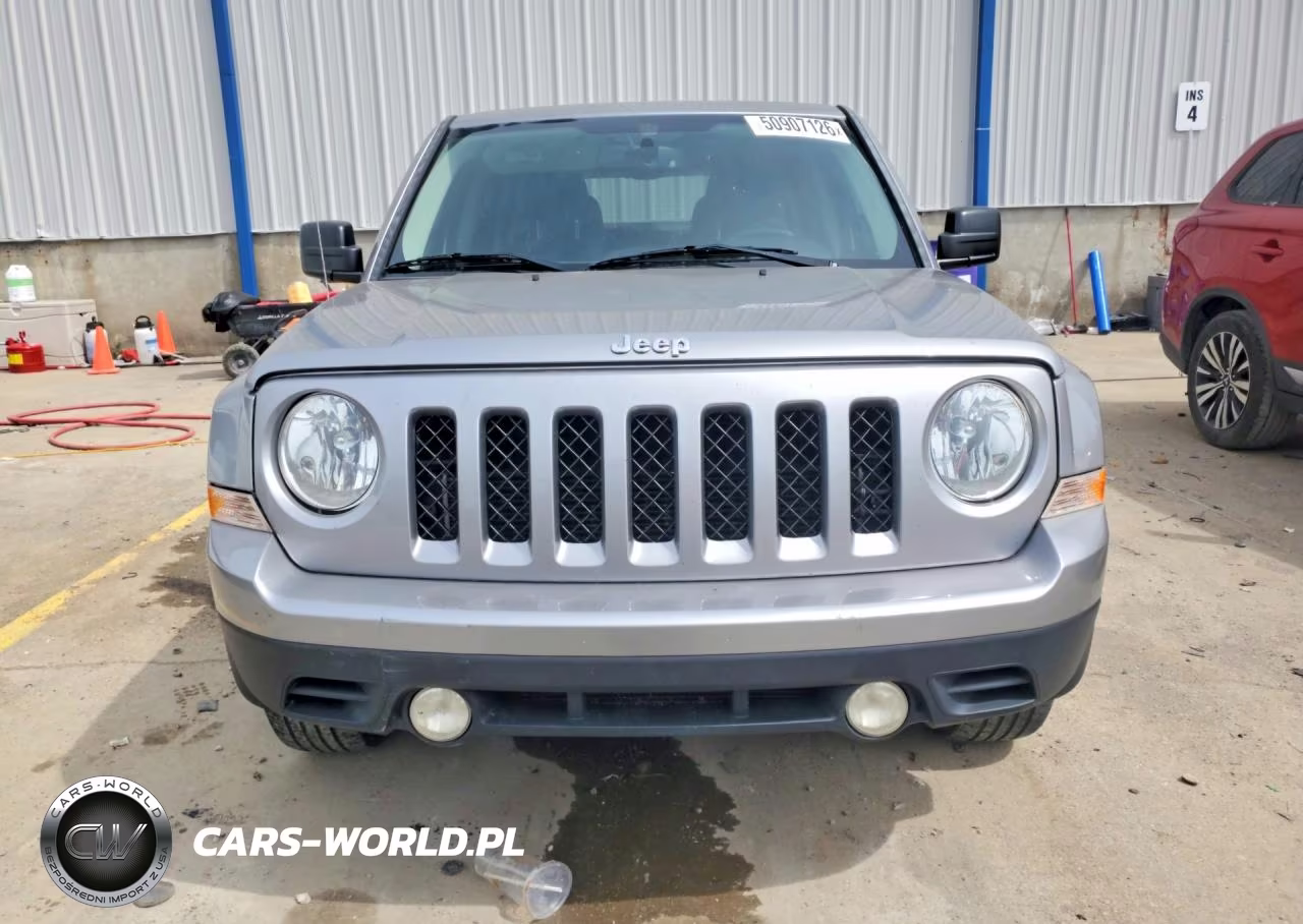 2016 Jeep Patriot Latitude VIN:1C4NJPFB8GD526884 - 5