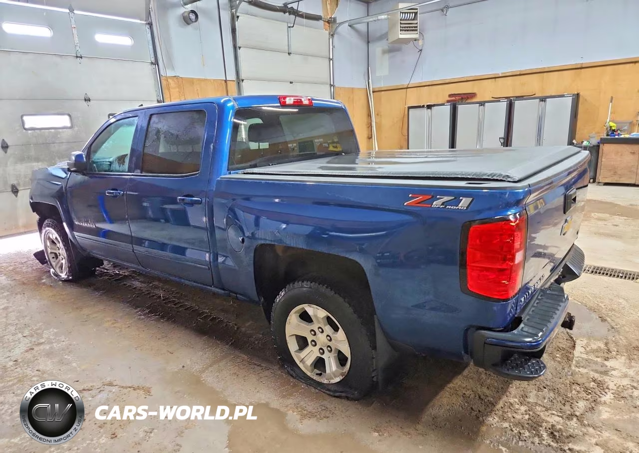 2018 Chevrolet Silverado K1500 Lt VIN:3GCUKREC3JG418763 - 2