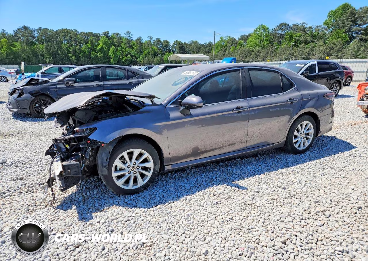 2021 Toyota Camry Le