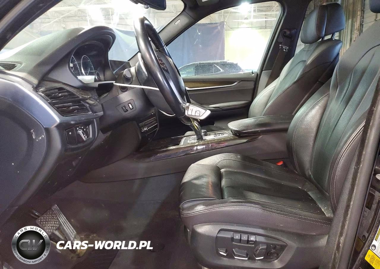 2018 BMW X5 xDrive35I VIN:5UXKR0C59J0X88816 - 7
